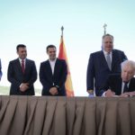 Με οδηγό την αμερικανονατοϊκής κοπής Συμφωνία των Πρεσπών Συνεχίζεται η επιχείρηση «για ανάλογες διευθετήσεις» στα Δυτικά Βαλκάνια που προκαλούν νέες εντάσεις και αντιπαραθέσεις