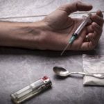 Χώρους εποπτευόμενου θανάτου δημιουργεί η κυβέρνηση – πλήρης εφαρμογή των κατευθύνσεων της ΕΕ