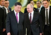 Επίσκεψη του Κινέζου Προέδρου στη Ρωσία Πομπώδεις φιλοφρονήσεις και συμφωνίες δις