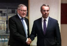 Οι “θεσμοί” βρίσκονται στην Αθήνα και εξετάζουν την πιστή τήρηση των μνημονιακών δεσμεύσεων