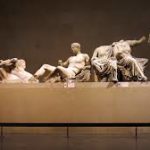Γλυπτά Παρθενώνα: Ζητάμε (ξανά) να μας … δανείσουν αυτά που δικαιωματικά μάς ανήκουν