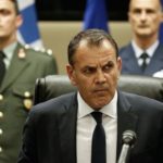 Κηρύγματα υποτέλειας από τον υπουργό Άμυνας