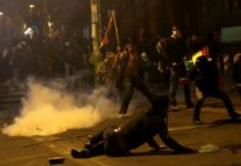 Η αντίδραση και οι ξένοι πάτρωνές της στήνουν σκηνικό αστάθειας και αμφισβήτησης της εκλογικής νίκης του Έβο Μοράλες στη Βολιβία