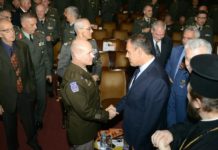 Επικίνδυνοι λακέδες σε επικίνδυνους καιρούς. Ο Παναγιωτόπουλος στο «πλευρό των ΗΠΑ». Ο λαός ποτέ!