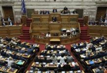 Τσουνάμι αντιλαϊκών νομοσχεδίων