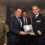 Οι Νατοϊκοί συσκέπτονται και μηχανορραφούν