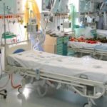 Κάτω η κυβερνητική πολιτική της διάλυσης της δημόσιας υγείας και των απολύσεων!