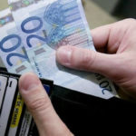 Ορυμαγδός αντιλαϊκών μέτρων από την κυβέρνηση -Σε δεινή οικονομική θέση τα πλατιά λαϊκά στρώματα