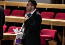 Λαγός … και ο Κασιδιάρης Πούλησε τον «Αρχηγό», άλλαξε προβιά και στήνει δικό του μαγαζί