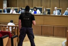Ξανάρχισε η δίκη της Χρυσής Αυγής