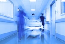 Η κυβέρνηση χάρισε στους μεγαλοκλινικάρχες τα τεστ του κορονοϊού!