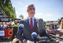 Αφού τον αξιοποίησαν επί δεκαετίες… Παραπέμπουν τον αρχηγό του ΟΥΤΣΕΚΑ για εγκλήματα πολέμου για να διευκολύνουν τα παζάρια μεταξύ Σερβίας και Κοσόβου