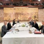 Ελληνοτουρκικά: τέρμα στην κωμωδία των «κυρώσεων» της ΕΕ συνωστισμός μεσολαβητών και συνέχεια των «διερευνητικών»
