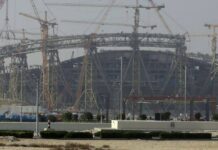 Μουντιάλ 2022 στο Κατάρ Εκεί που το αίμα ανακατεύεται με το τσιμέντο των έργων