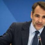 οι Πύλες του Πολιτικού παραδόξου επιστολή από ένα γνήσιο τέκνο της γαλάζιας παρατάξεως