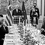 Προσβλητικός κυβερνητικός γιορτασμός του αγώνα για την Ανεξαρτησία με απόδοση τιμής στην … “προστασία” των Μεγάλων Δυνάμεων