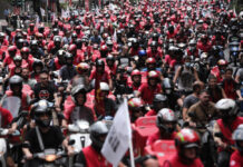 Η συσσωρευόμενη αγανάκτηση στην αντιλαϊκή πολιτική κυοφορεί αγωνιστικές αντιστάσεις των εργαζομένων που πρέπει να διευρυνθούν και να μαζικοποιηθούν e-food