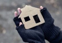 Η ακρίβεια σαρώνει τους εργατικούς μισθούς Ανάγκη κινητοποίησης των εργαζομένων για διεκδίκηση αύξησης των μισθών και μείωσης των τιμών