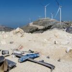 Οι ανεμογεννήτριες κερδοφόρα πηγή για τα μονοπώλια