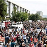 Οι κυρίαρχες συνδικαλιστικές δυνάμεις σε ΔΟΕ και ΟΛΜΕ υπονόμευσαν και έσπασαν τη μεγάλη απεργία των εκπαιδευτικών