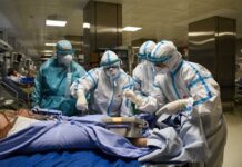 Την ώρα που ο κόσμος πεθαίνει εκτός ΜΕΘ κανένα μέτρο για την ενίσχυση της Δημόσιας Υγείας