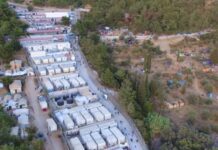 Τραγικές συνθήκες διαβίωσης για τους πρόσφυγες του νέου ΚΥΤ στη Σάμο – Δομή–φυλακή για οικογένειες και μικρά παιδιά