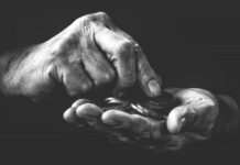 Δραματικές για τον λαό οι επιπτώσεις της ακρίβειας