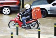 Εξοντωτικά πρόστιμα σε διανομείς στα Γιάννενα – Άλλο ένα δείγμα αυταρχισμού, καταστολής και αντεργατικής πολιτικής εν μέσω κορονοϊού