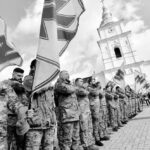 Η κυβέρνηση στηρίζει απροκάλυπτα τον αντιδραστικό Ζελένσκι – Πρόσκληση Μητσοτάκη για ομιλία στη Βουλή – Επικροτεί ο ΣΥΡΙΖΑ