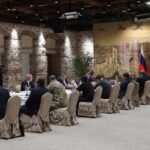 Το παραμύθι του απομονωμένου Ερντογάν και η εθελοτυφλία της ελληνικής ολιγαρχίας