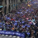 Μαζικές απεργίες και διαδηλώσεις σε όλη την Ισπανία!