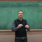 Τι δείχνει η απόλυση του Βασίλη Λιόση