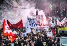 Ξεσηκωμός στη Γαλλία Μεγαλειώδεις απεργίες και κινητοποιήσεις των εργαζομένωνΞεσηκωμός στη Γαλλία