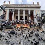ΥΠΠΟΑ και κυβέρνηση: μέχρι την τελευταίαμέρα της θητείας τους θα «εξοφλούν γραμμάτια»
