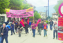 Χιλιάδες εργαζόμενοι στις πρωτομαγιάτικες διαδηλώσεις