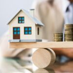 Η κυβέρνηση μετατρέπει το στεγαστικό πρόβλημα σε επενδυτική ευκαιρία για τις κατασκευαστικές εταιρείες και τις τράπεζες