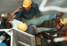 Ενώ τα εργατικά ατυχήματα σημειώνουν δραματική άνοδο η κυβέρνηση αποδυναμώνει ακόμα περισσότερο την Επιθεώρηση Εργασίας