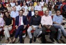 Αντιμέτωπος με τα αδιέξοδα της πολιτικής του ο ΣΥΡΙΖΑ
