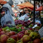 Ακρίβεια, αισχροκέρδεια, μαυραγοριτισμός η κυβερνητική απάντηση στην καταστροφή του κάμπου