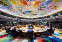 Σύνοδος Κορυφής της ΕΕ -Μια Ευρώπη σε βαθιά κρίση, σιδερόφρακτη για του μετανάστες, με «χάδια» στο Ζελένσκι και «πλάτες» στο Νετανιάχου