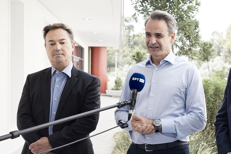 ΜΗΤΣΟΤΑΚΗΣ Κ ΕΠΙΣΚΕΨΗ ΣΤΟ ΚΕΝΤΡΟ ΦΡΟΝΤΙΔΑΣ ΑΤΟΜΩΝ ΜΕ ΑΝΑΠΗΡΙΑ ΣΤΟ ΕΛΛΗΝΙΚΟ