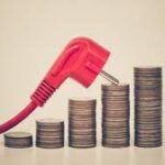 Νέες αυξήσεις στην τιμή του ρεύματος ενώ οι ανεξόφλητες οφειλές διογκώνονται