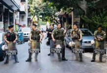 Δρούσε μπροστά στα μάτια της ΕΛΑΣ στα Εξάρχεια αλλά η αστυνομίαείχε το νου της στην πλατείακαι την τρομοκράτηση των κατοίκων