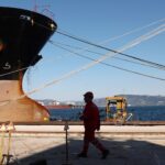 Απολύσεις των εργαζομένων στα Ναυπηγεία Ελευσίνας