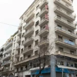 Η έξωση του ΕΚΑ από το κτήριο της 3ης Σεπτεμβρίου και η μικρή παράλειψη στις καταγγελίες των ΠΑΜΕ και ΚΚΕ