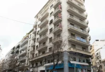 Η έξωση του ΕΚΑ από το κτήριο της 3ης Σεπτεμβρίου και η μικρή παράλειψη στις καταγγελίες των ΠΑΜΕ και ΚΚΕ
