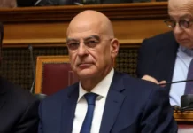 Προκλητικές και επικίνδυνες δηλώσεις από τον υπουργό Άμυνας για τα παιδιά με αυτισμό
