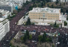 Κόμμα Καρυστιανού: «φρέσκο και άφθαρτο» ή παλιό και αναχρονιστικό;