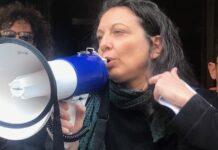 Σε δυνητική αργία τέθηκε η εκπαιδευτικός Χρύσα Χoτζόγλου με απόφαση του υπουργείου Παιδείας