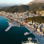 Λιμάνι Ηγουμενίτσας: Η ιδιωτικοποίηση όχι μόνον δεν έφερε την «ανάπτυξη», αλλά έγινε βραχνάς για την πόλη και πηγή πλουτισμού για το εφοπλιστικό κεφάλαιο